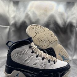 Air Jordan 9 pearl blue