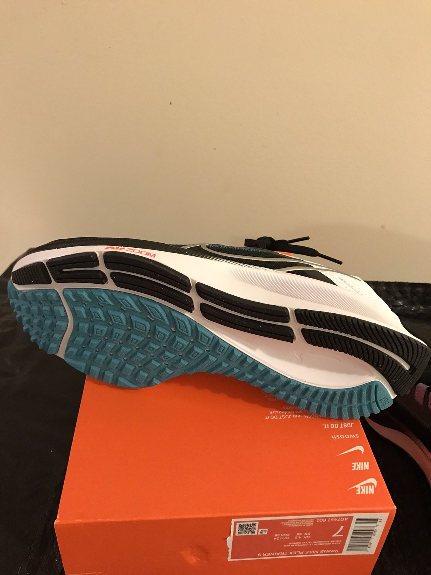 Nike Flex Shoes For Women Size 7