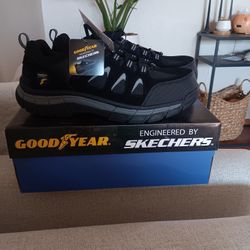 Steeltoe Non Slip MensWork Shoes Brand New Size 9.5 