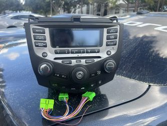 2007 Honda Accord  Sedan Stock Radio 