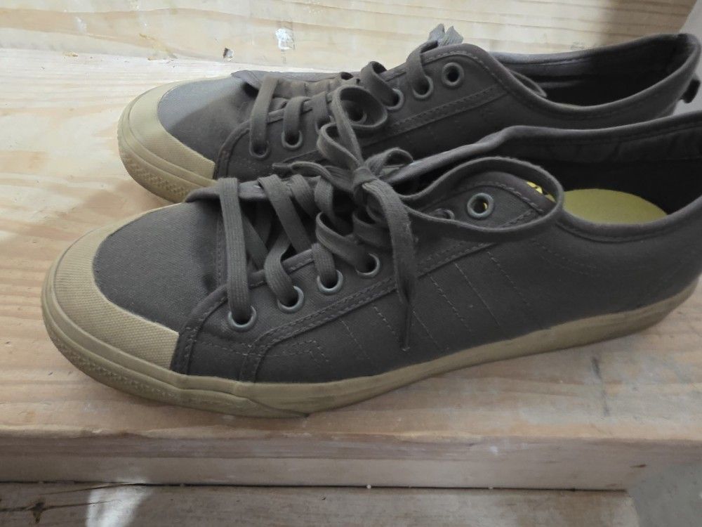 Men's Adidas Shoes Size 12