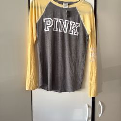 Nwt Victoria’s Secret Pink Three-Quarter Sleeve Baseball Shirt, Vintage Gray With Yellow Sleeves Size Small