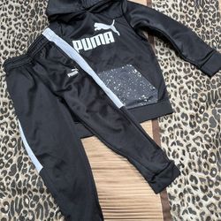 PUMA Tracksuit Black And White Hoodie Sz 6