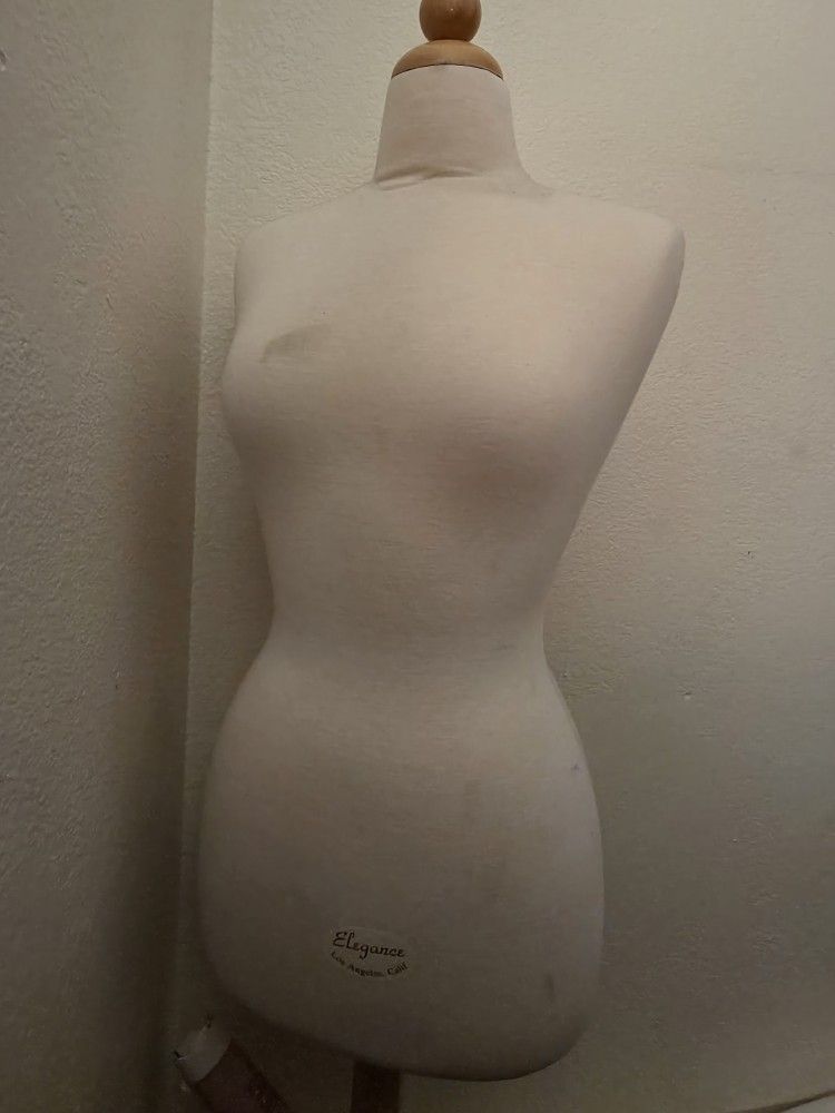 Mannequin Dress Form Torso 