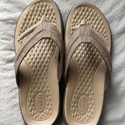 Crocs Men's Yukon Vista II Flip Flops Sandals