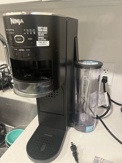 Brand new Ninja Streami with 2 full CO2 containers