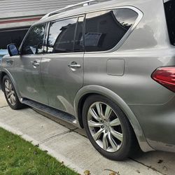 2011 Infiniti Qx56