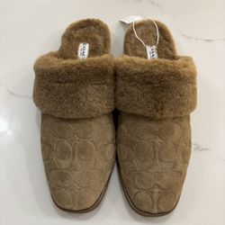 Coach women’s flat slippers 