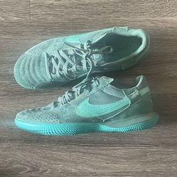 Nike Streetgato Indoor Court - Deep Jungle Green Soccer Shoes Football Kicks Size 5.5