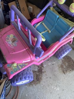 Old School Barbie Jeep