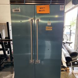 BRAND NEW VIKING 42” BUILT IN REFRIGERATOR WITH MANUFACTURER WARRANTY‼️ $8,500