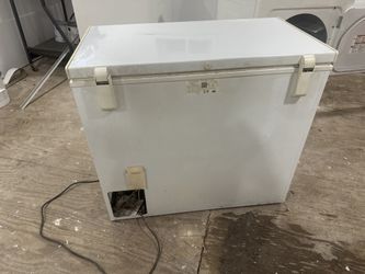 GE Chest freezer