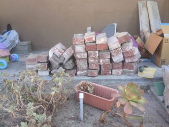 Free bricks