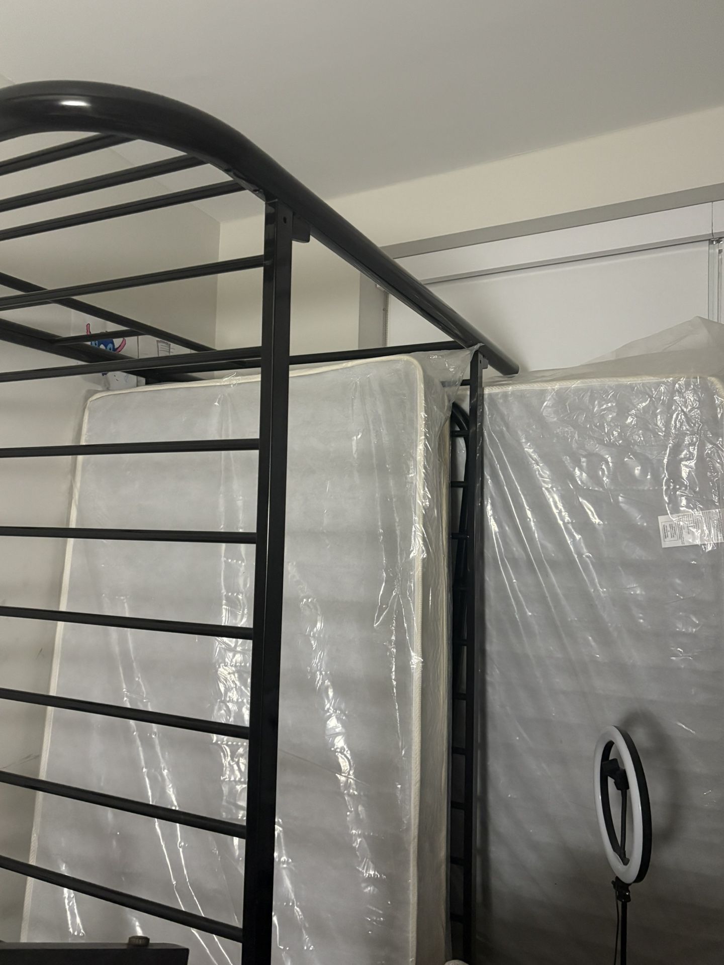 NEW BUNK BED WITH NEW TWIN MATTRESS