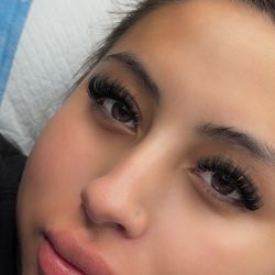 False Lashes Sun valley 