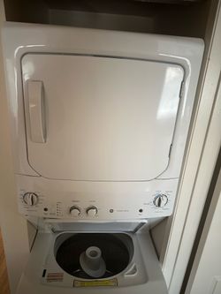 GE washer and Dry stackable