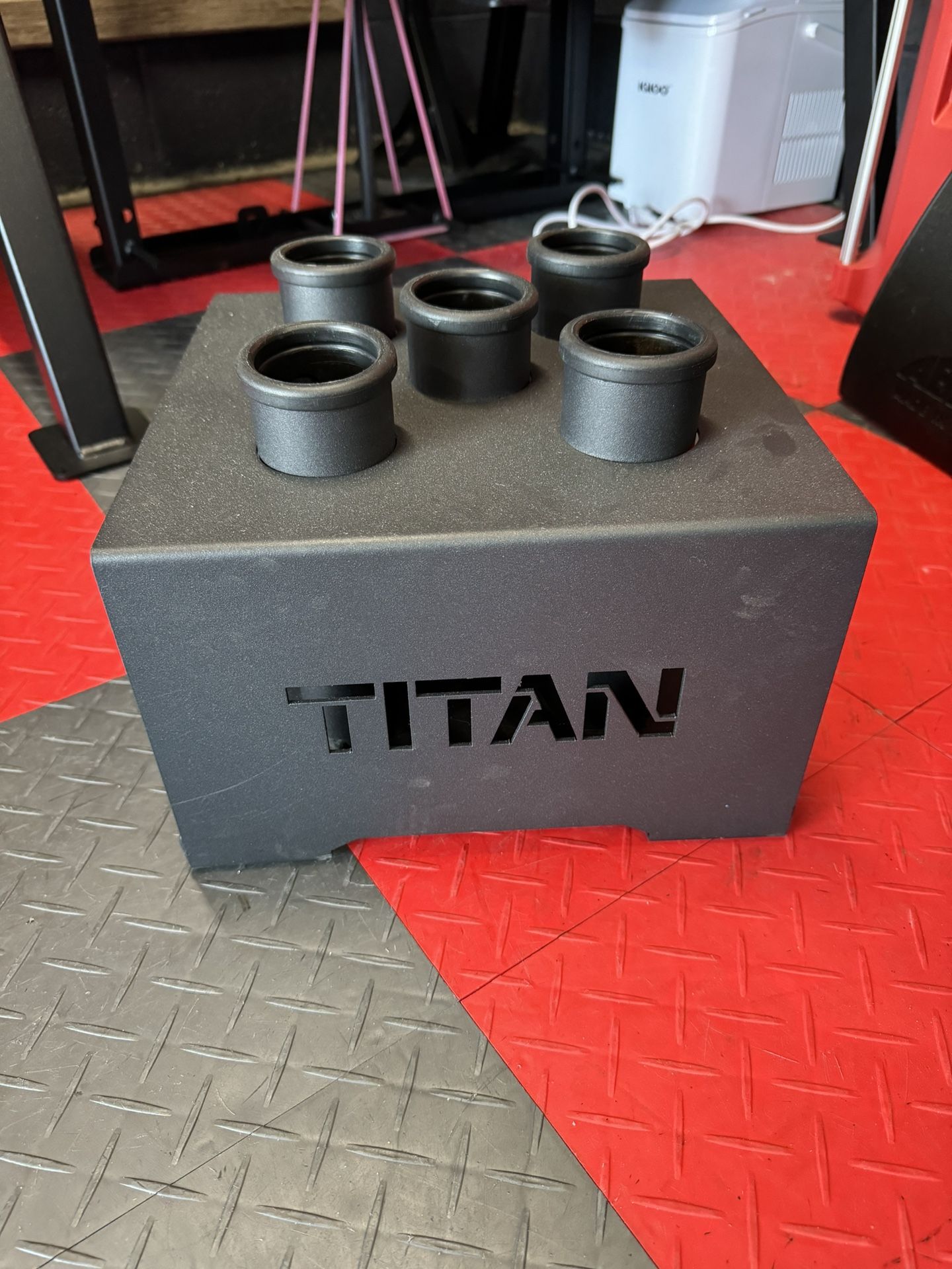 Titan Barbell Storage For 5 Bars