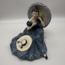 1974 ‘PENSIVE MOMENTS' HN 2704, Vintage Royal Doulton Figurine  5 Inches 