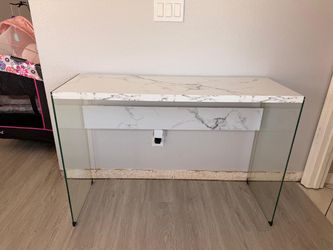 Entrance Table