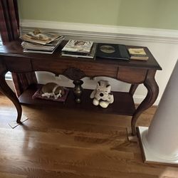 Sofa/entry Table