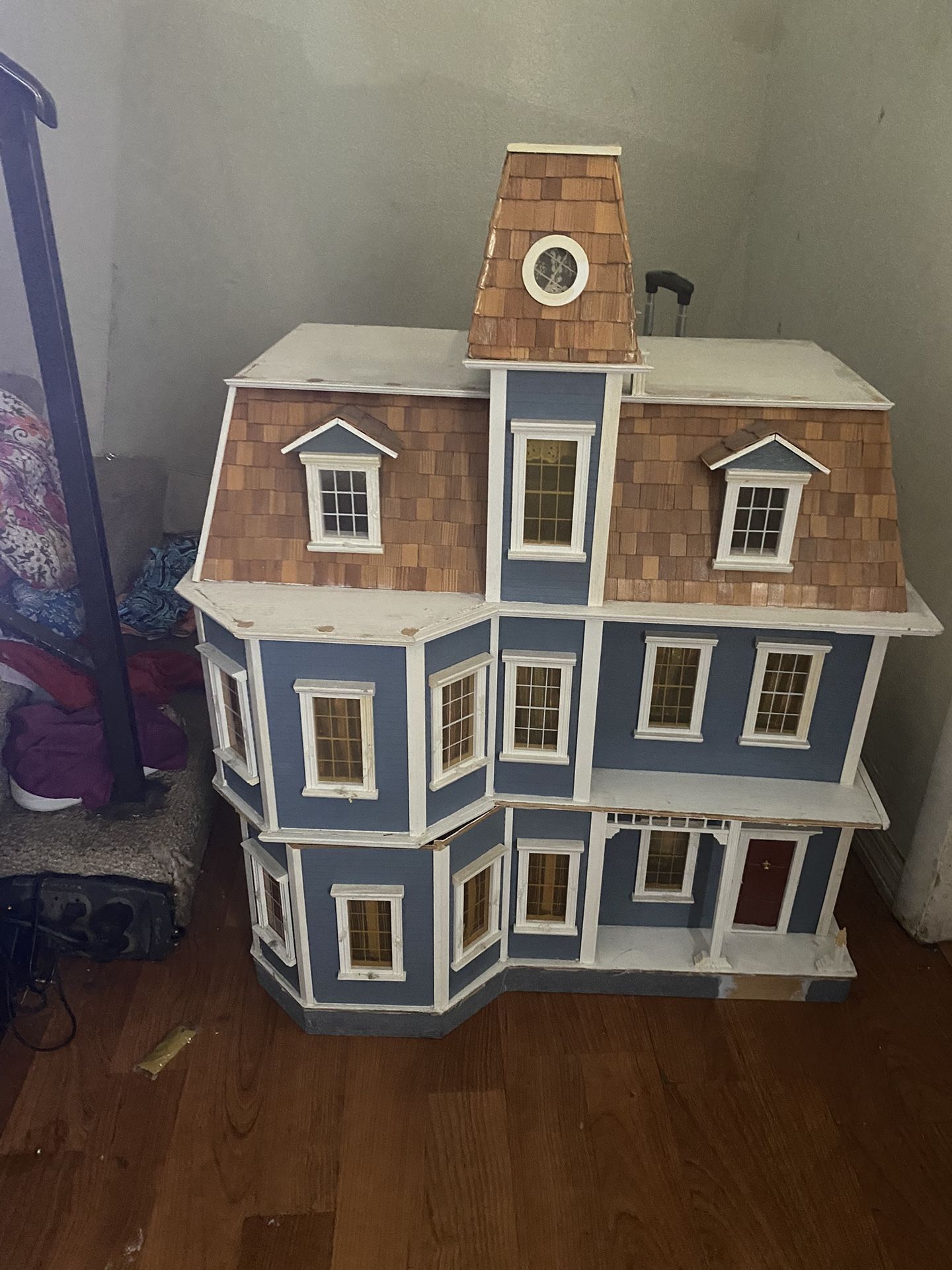 Doll House
