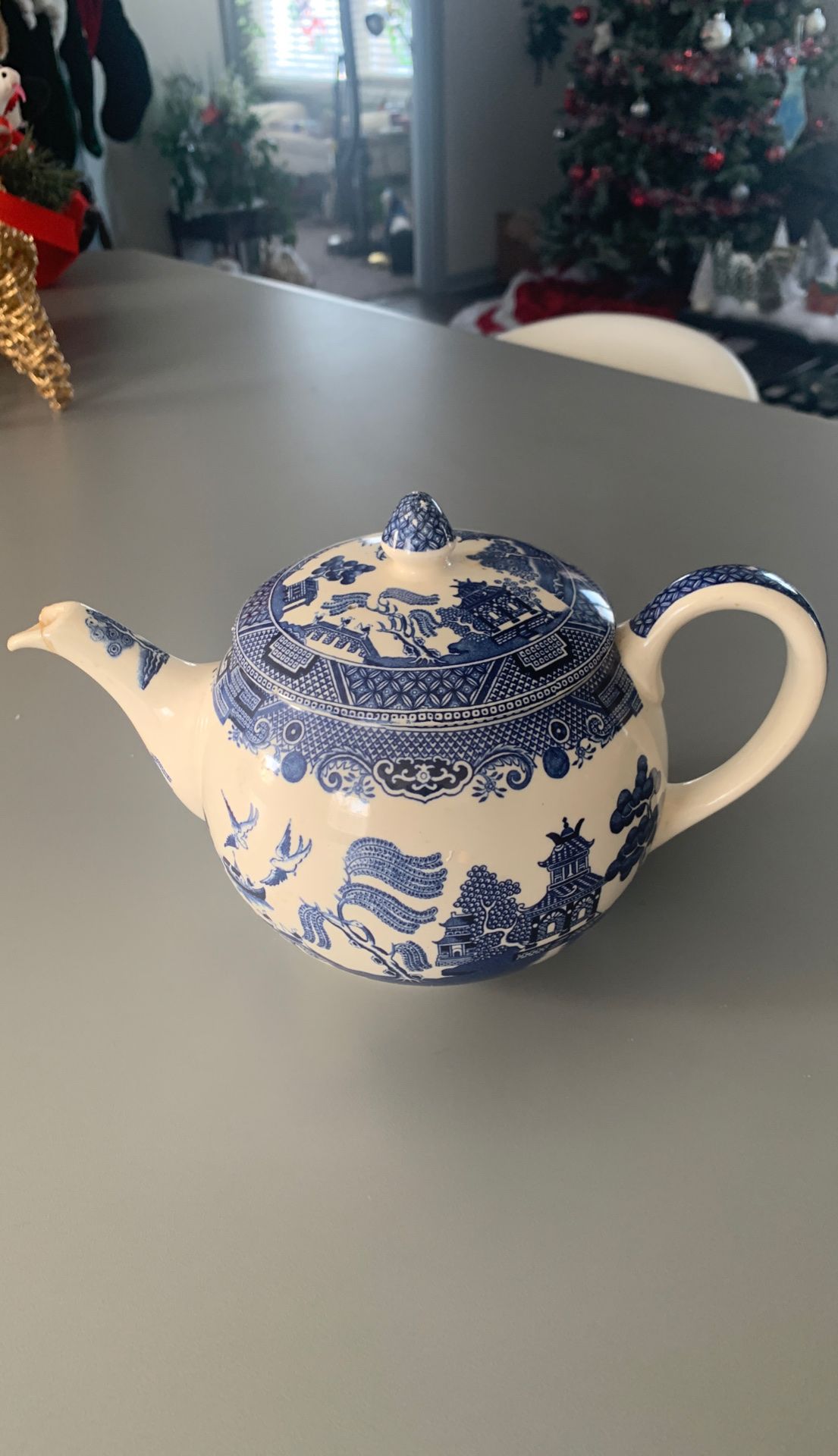 Blue Willow Johnson Bro’s Teapot