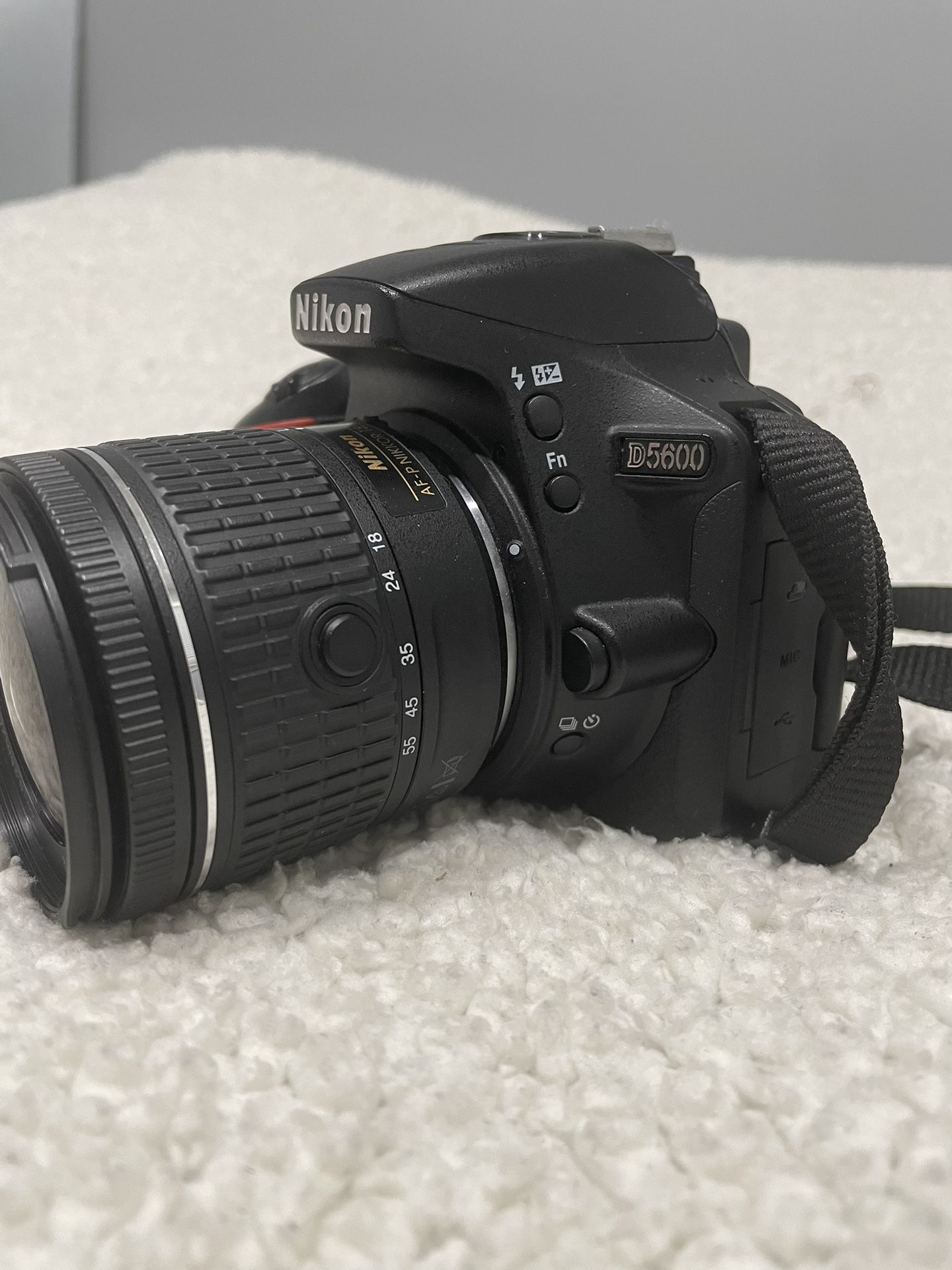 Nikon D5600