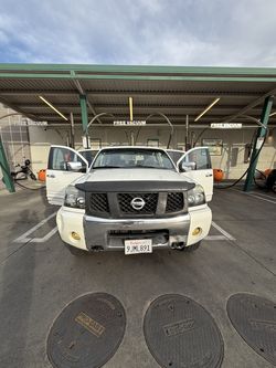 2004 Nissan Armada