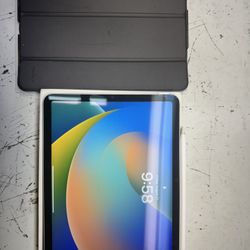 Apple - 10.9-Inch iPad Air (5th Generation) M1 chip Wi-Fi Only- 256GB - Starlight