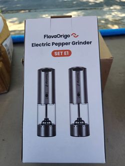 Pepper grinder