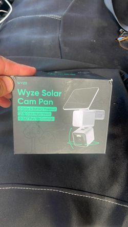 Wyze Solar Cam Pan 2K Color Night Vision 360 Pan/Tilt Wi-Fi Solar/Battery