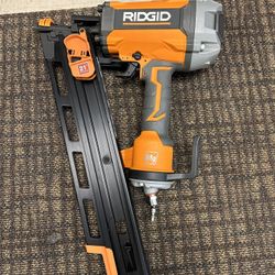 Ridgid 21 Degree Framing Nail Gun 