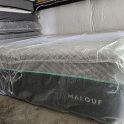 New King 14 Inch ASCEND Hyperchill Hybrid Mattress 