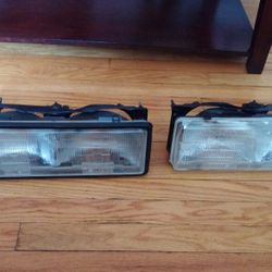 1(contact info removed) Chevy Caprice headlight
