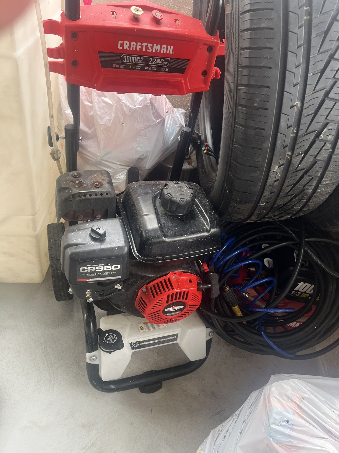 CRAFTSMAN 2200 PSI 2-Gallons Cold Water Gas