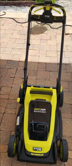 RYOBI
ONE+ HP 18V Brushless 20 in. Cordless Battery Walk Behind Self-Propelled Lawn Mower (Tool Only)