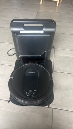 Shark Robot Vacuum with Self-Empty Base
