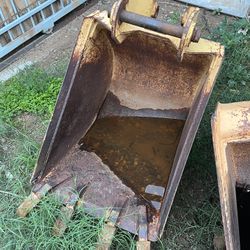 Excavator Buckets 