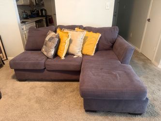 Gray Fabric Sectional Sofa  with chaise
