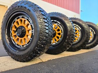 Wheels 20 6 lugs universal tires Goodyear new