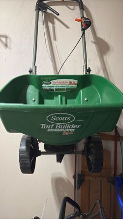 Scott’s Fertilizer Spreader