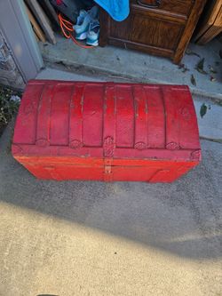 Antique Dome-Top Steamer Trunk – Vintage Red & Silver Accent Chest