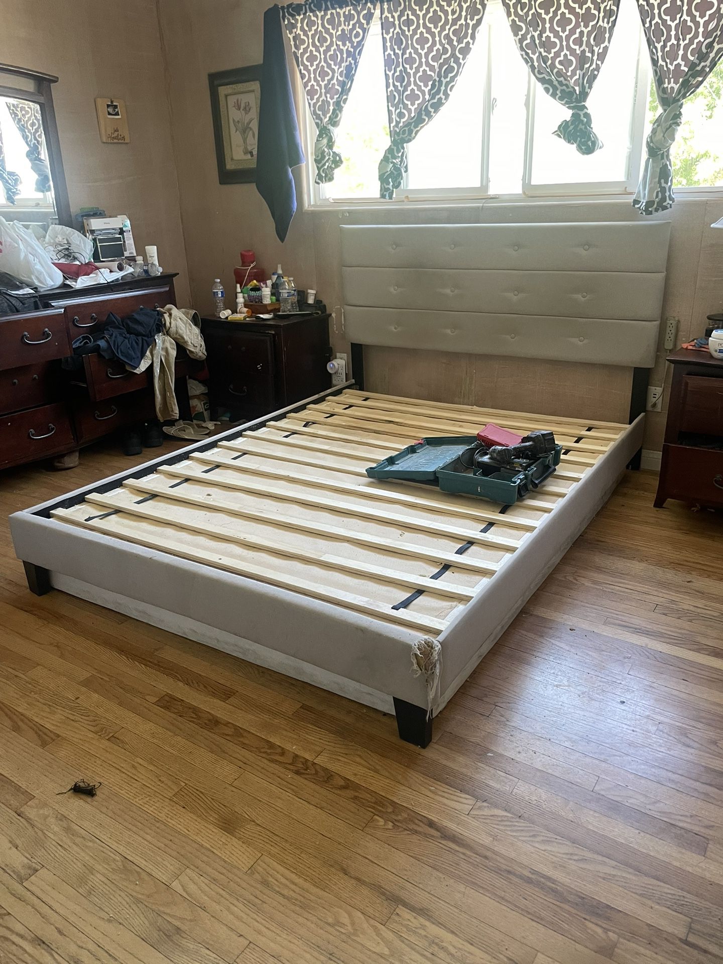 Free Queen Size Bed 