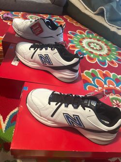 5 brand new New Balance tennis shoes size 9 2E