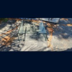 Glass Coffe Table 