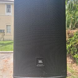 JBL700 Series Professional Speakers & Mixer 