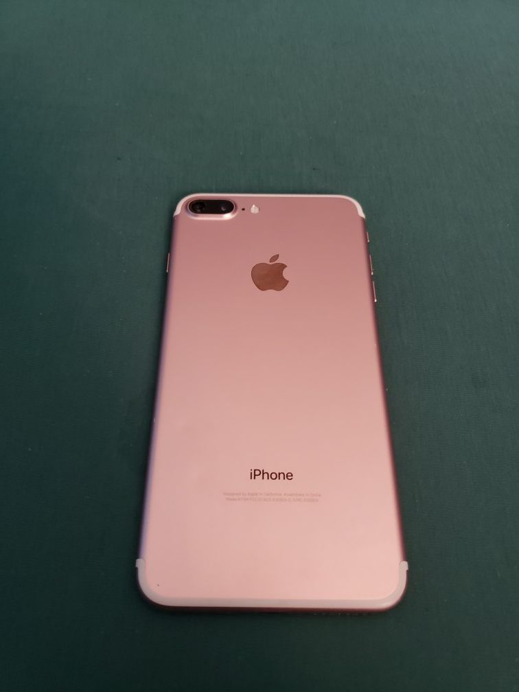 iPhone 7 Plus Rose Gold unlocked 32 GB