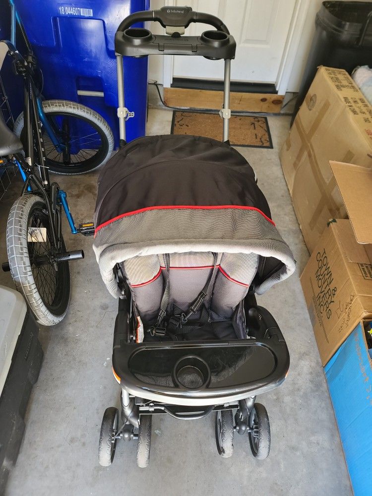 Babytrend Sit N Stand Stroller, GREAT CONDITION 