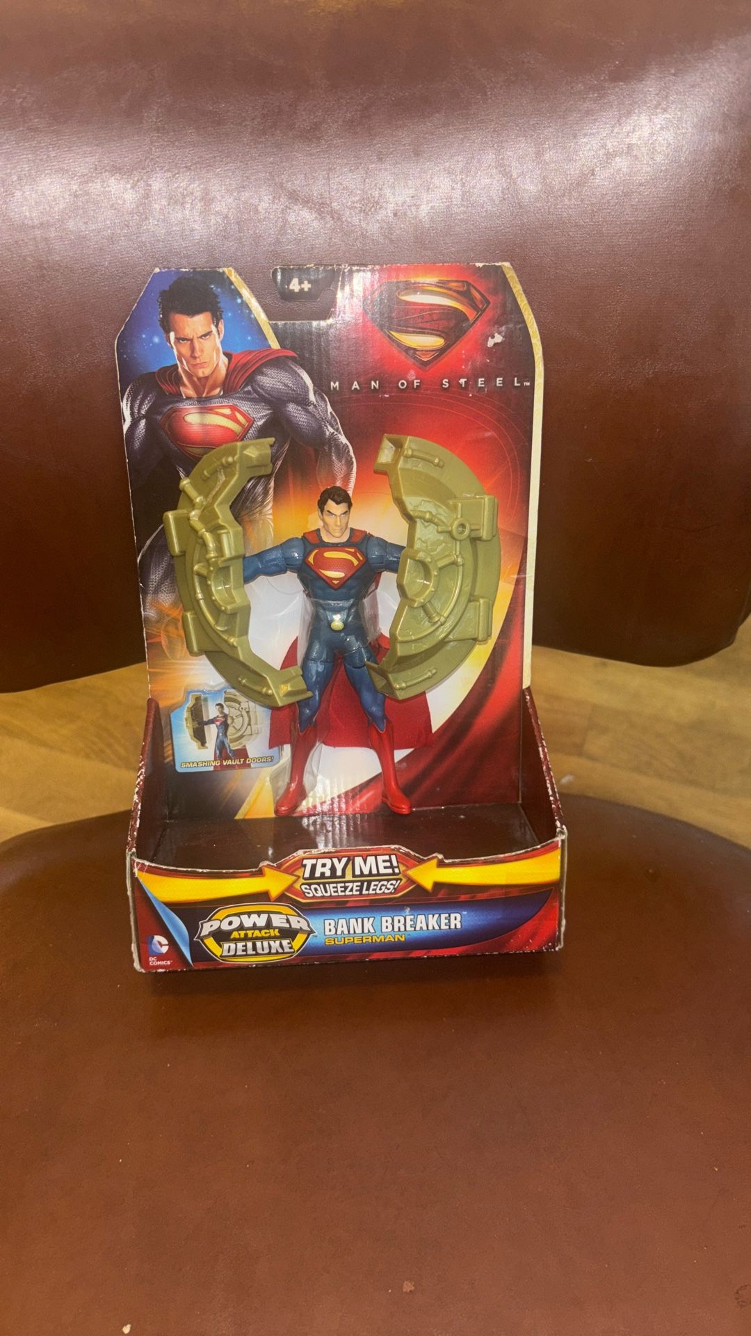 Man Of Steel POWER ATTACK DELUXE BANK BREAKER SUPERMAN 6” Squeeze Legs MATTEL