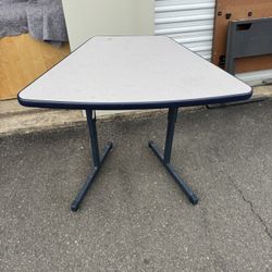 Trapezoid Laminate Training Table Desk